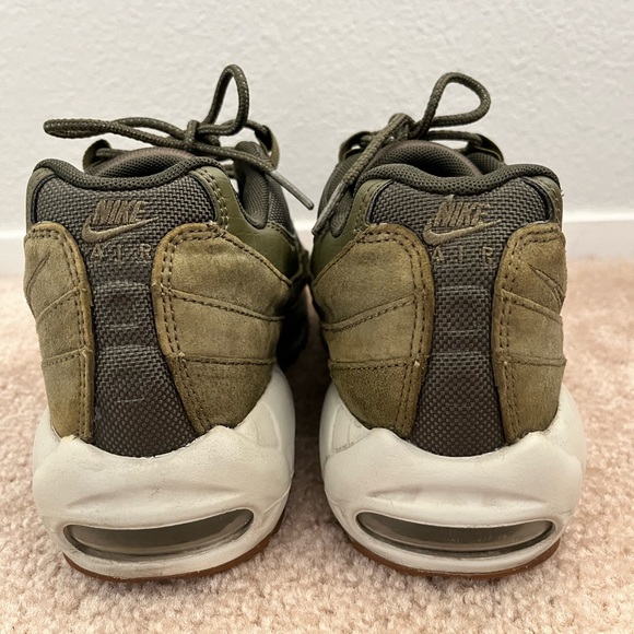 Nike Air Max 95 SE Men’s Running, Cross Training Sneakers AJ2018-300 - Picture 3 of 7